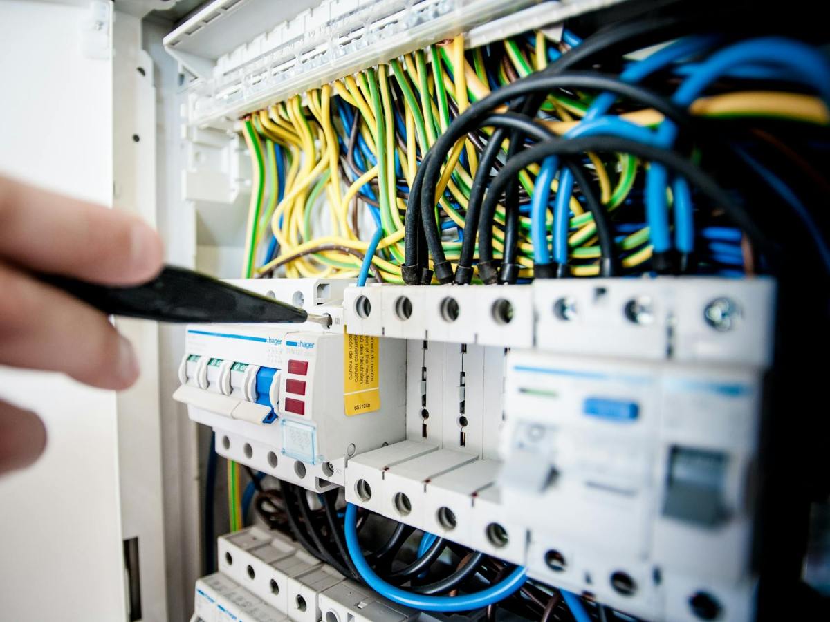 Out and About: Consumer Unit Upgrade in&nbsp;Lyneham
